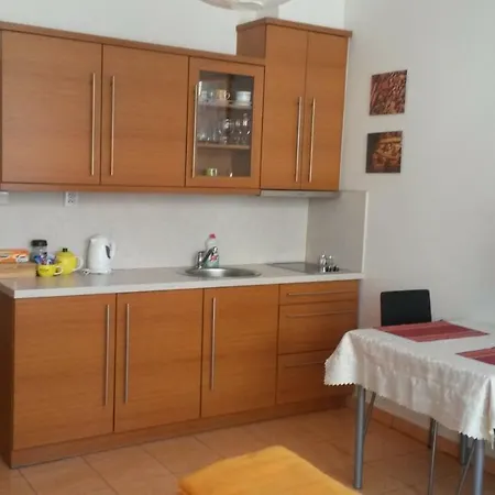 Aparthotel 5
