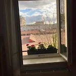 5 Apartmanhotel