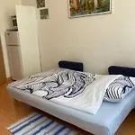 5 Apartmanhotel