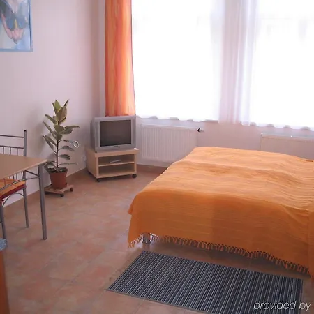 Aparthotel 5