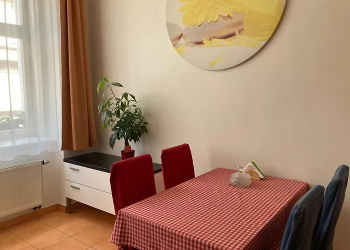 5 Lägenhetshotell 3*